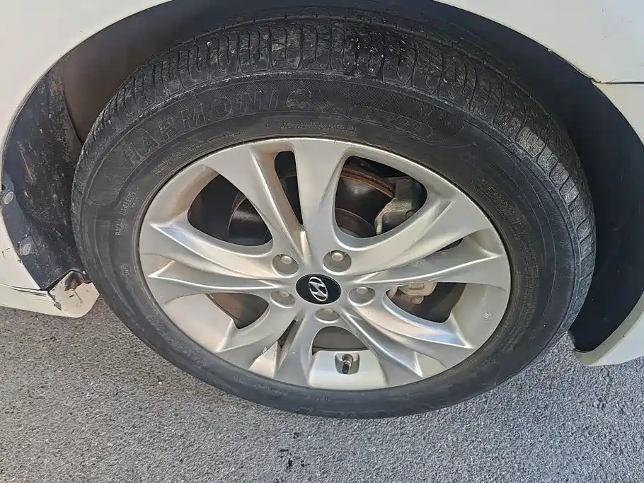 Hyundai Sonata 2012 2011 2.0L Auto Leading Edition