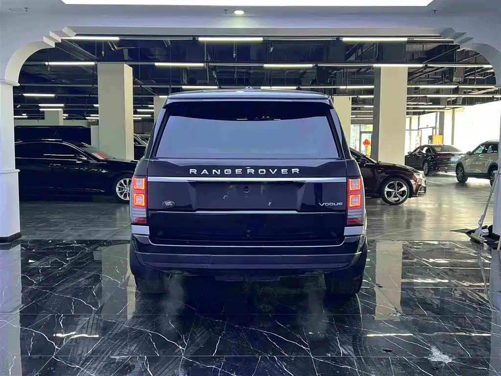 Land Rover Range Rover 2014 3.0 SC V6 Vogue фото 21