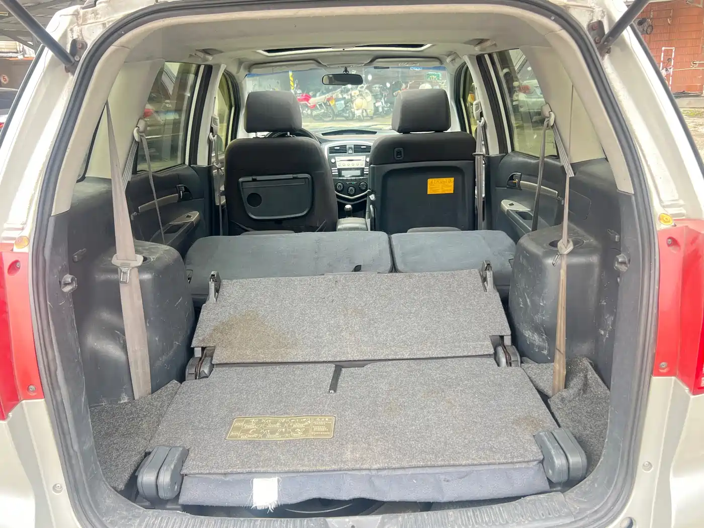 Haima Premacy 2012 2012 1.6L Manual 7-seater Pioneer Edition