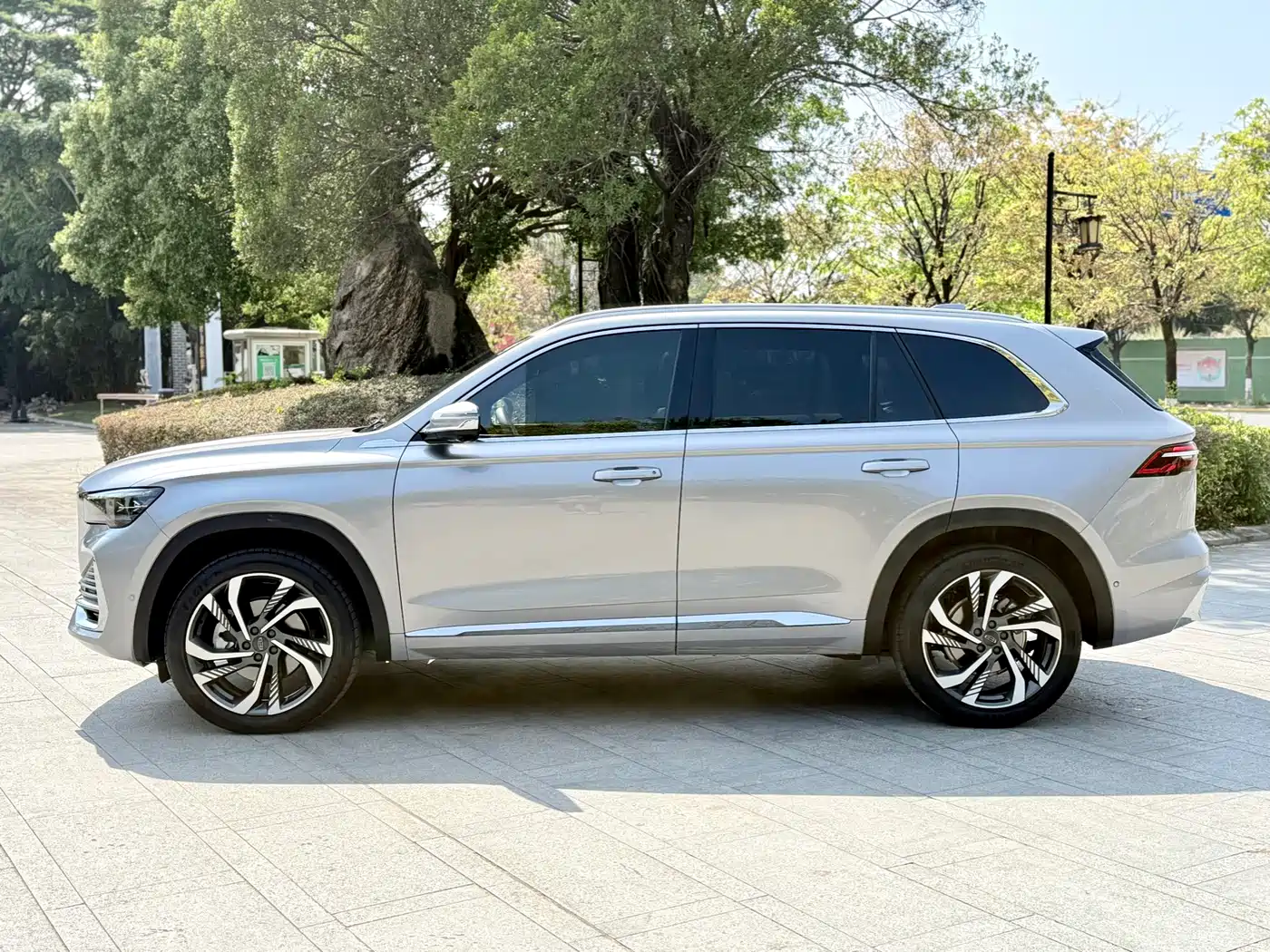 GEELY AUTOMOBILE XINGYUE L