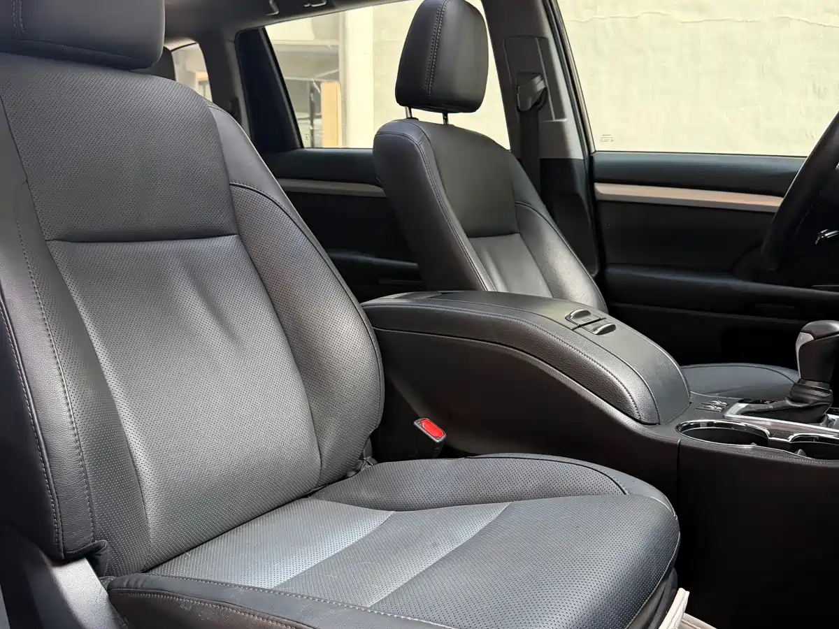 Toyota Highlander 2021 2.0T AWD Premium 7-Seater фото 10