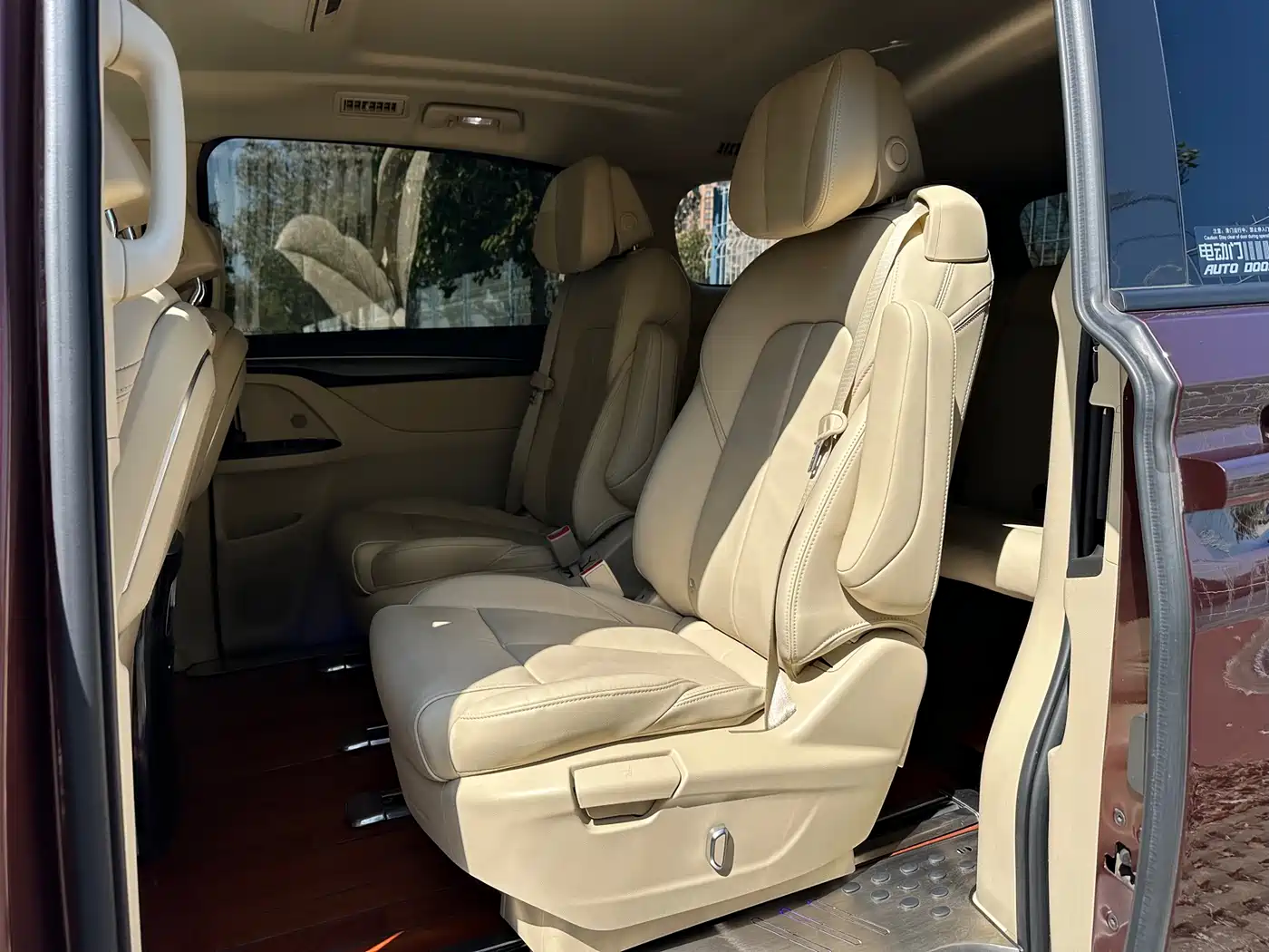 Buick GL8 2022 ES Landmark 653T Premium фото 9