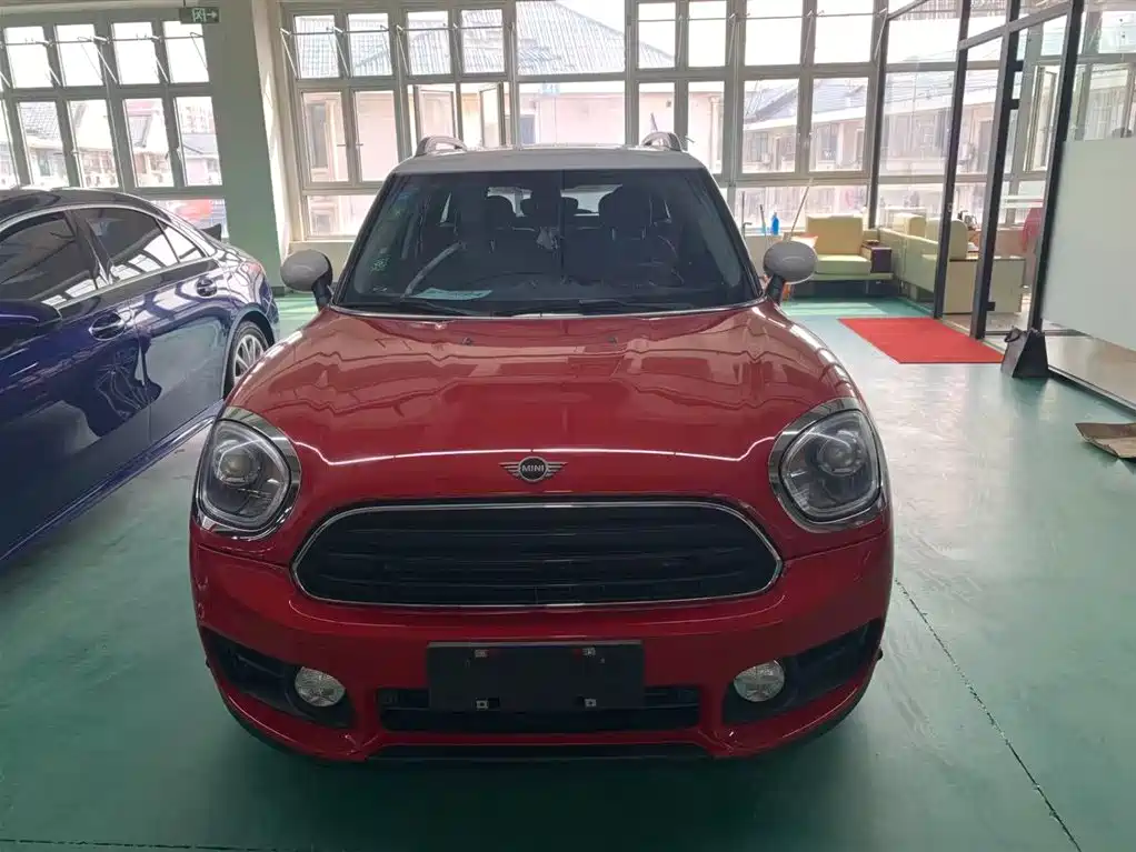 Фото 2 - MINI COUNTRYMAN