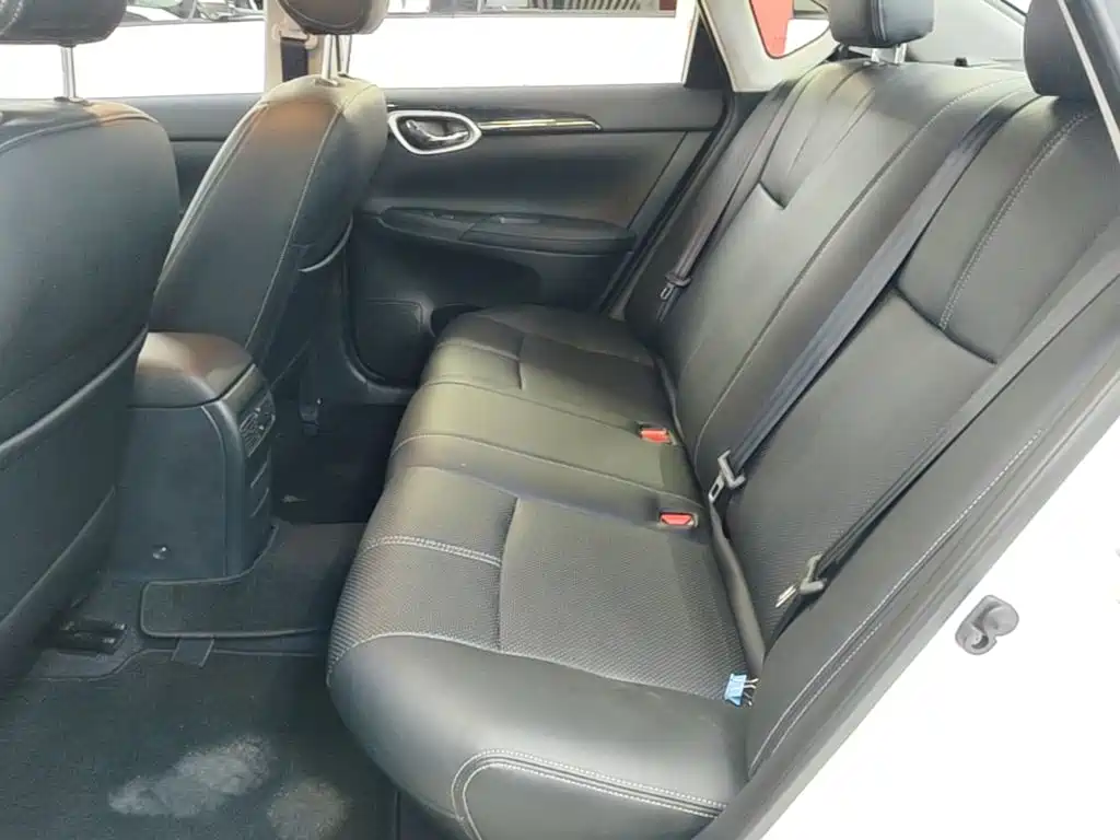 صورة 17 - Nissan Sylphy