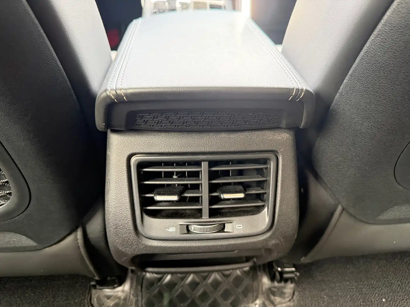 GEELY AUTOMOBILE XINGYUE