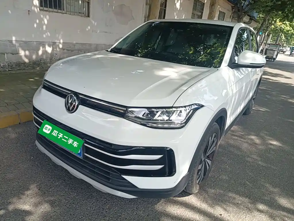 Volkswagen Tharu 2025 Model Rising Star 1.5L Advance Edition