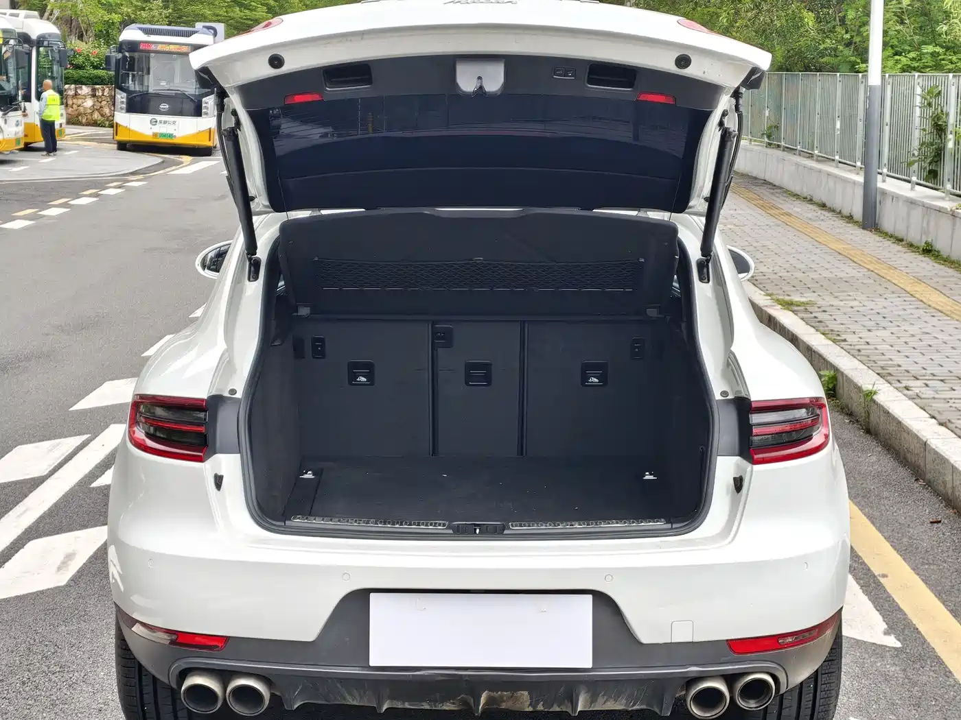 Porsche Macan 2017 Macan 2.0T фото 8