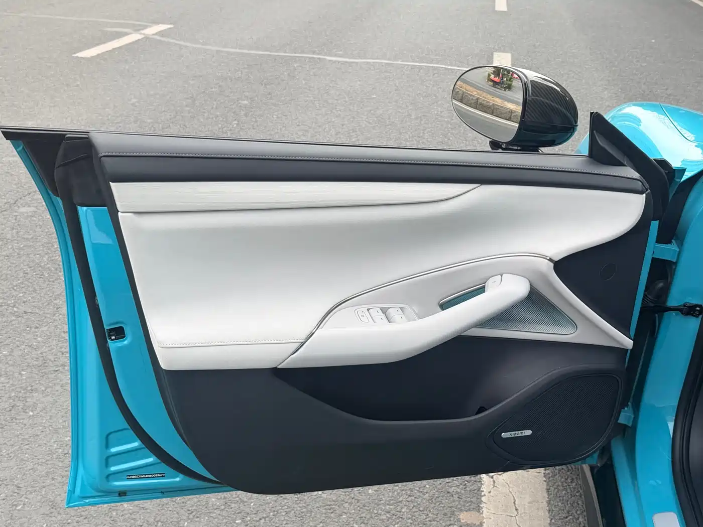 XIAOMI CAR XIAOMI SU7