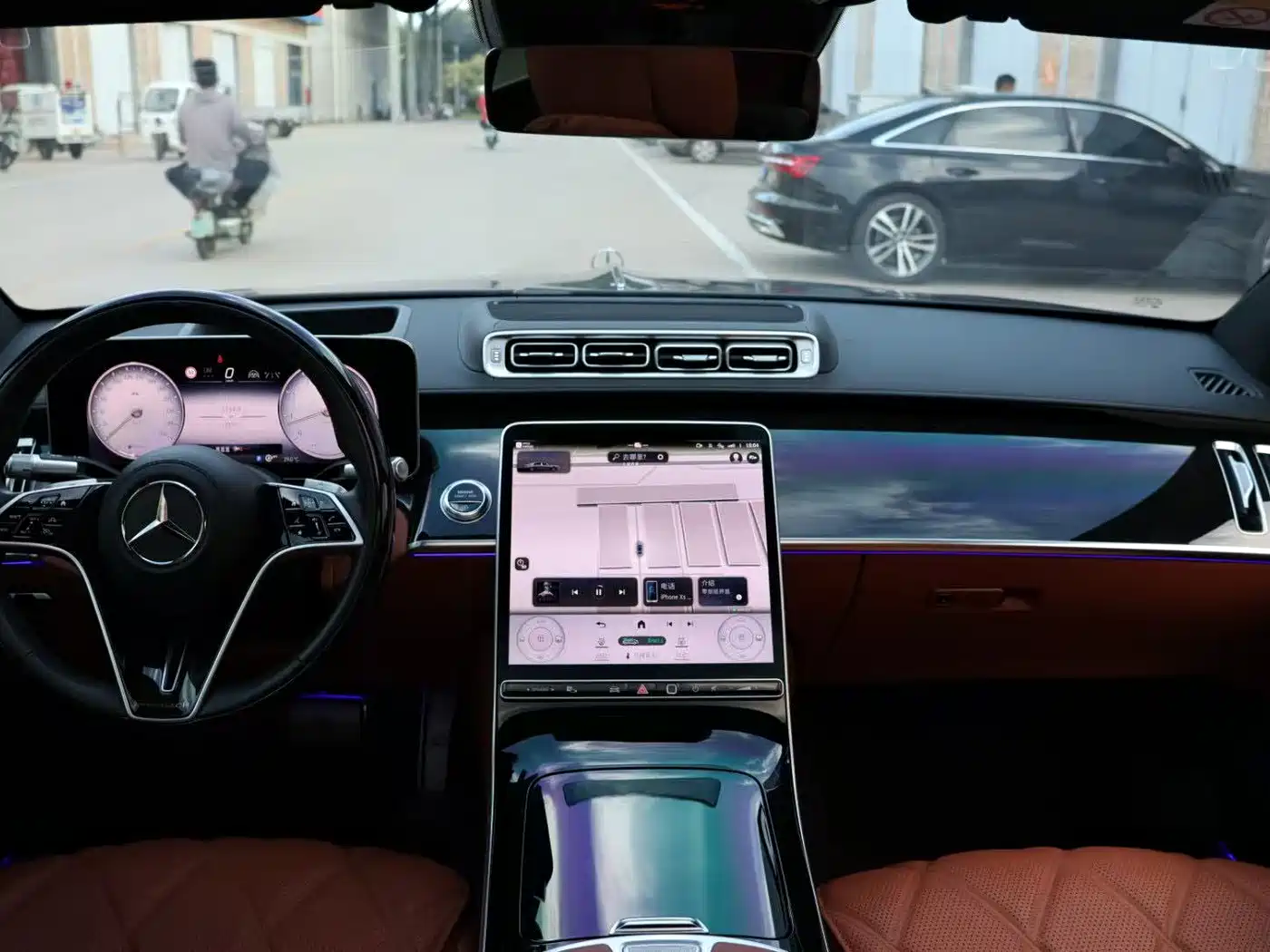 Фото 10 - Mercedes-Benz Maybach S-Class