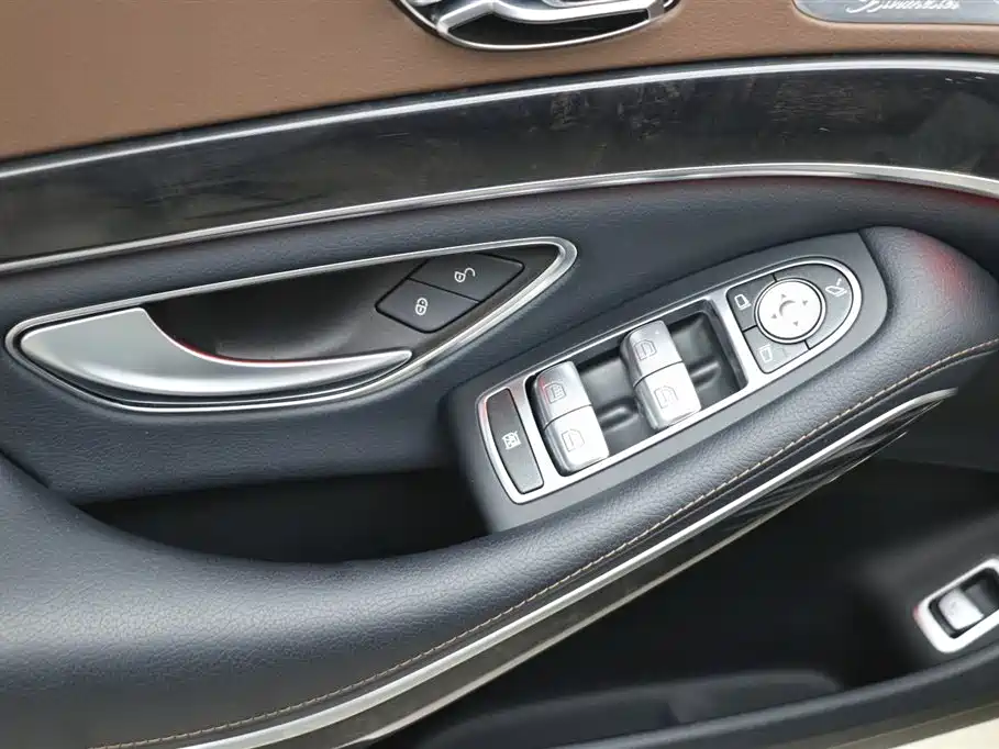 MERCEDES-BENZ S CLASS