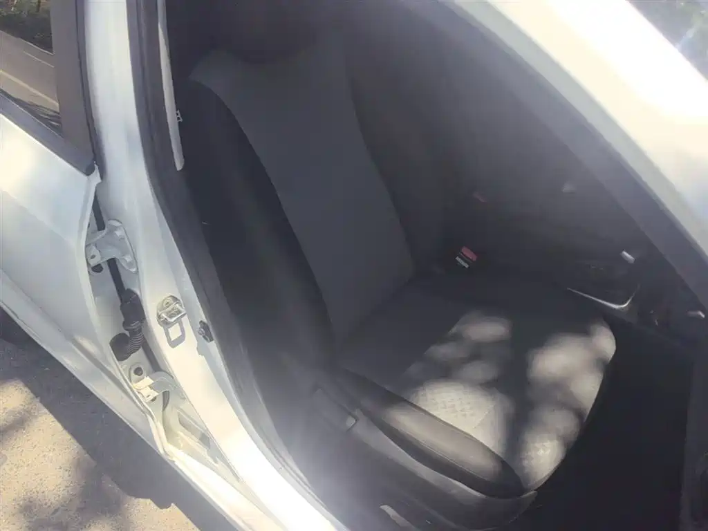Kia K2 2017 Sedan 1.4L AT GLS фото 25