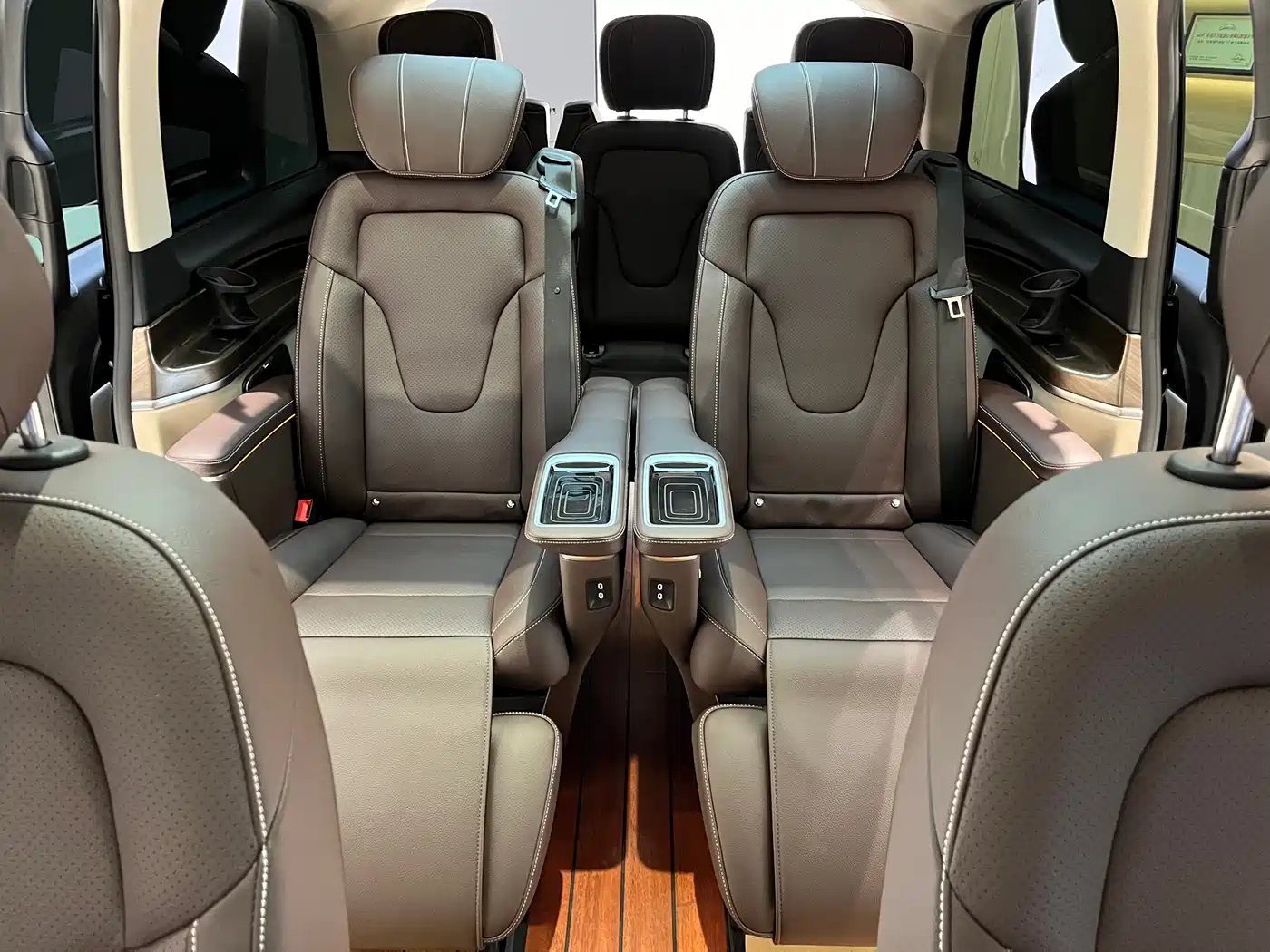 Mercedes-Benz V-Class 2022 V 260 Prestige Edition фото 13