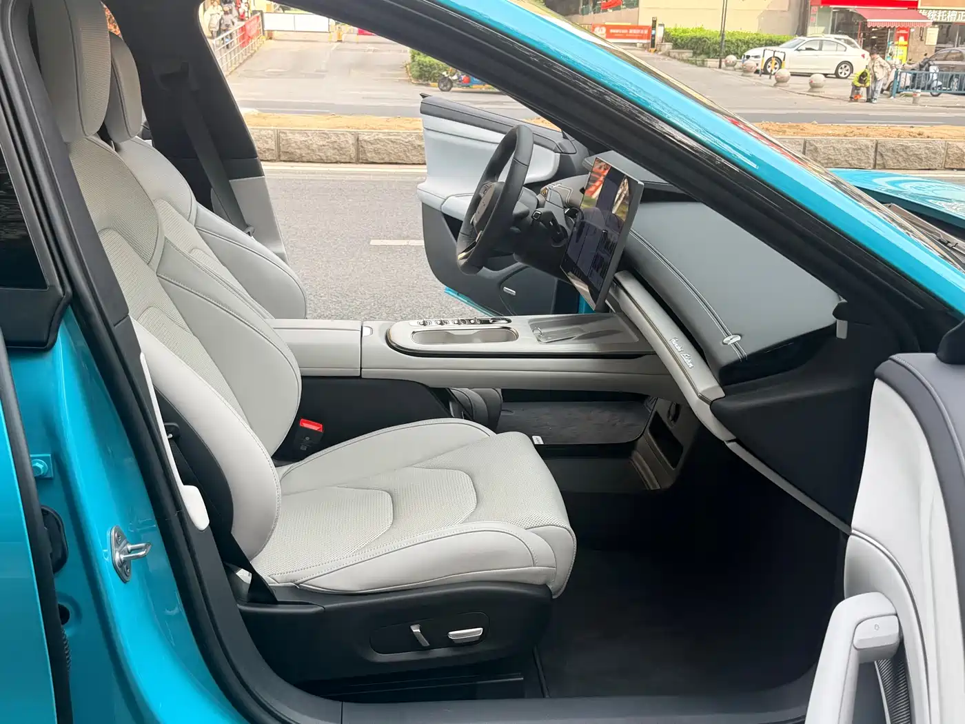 XIAOMI CAR XIAOMI SU7