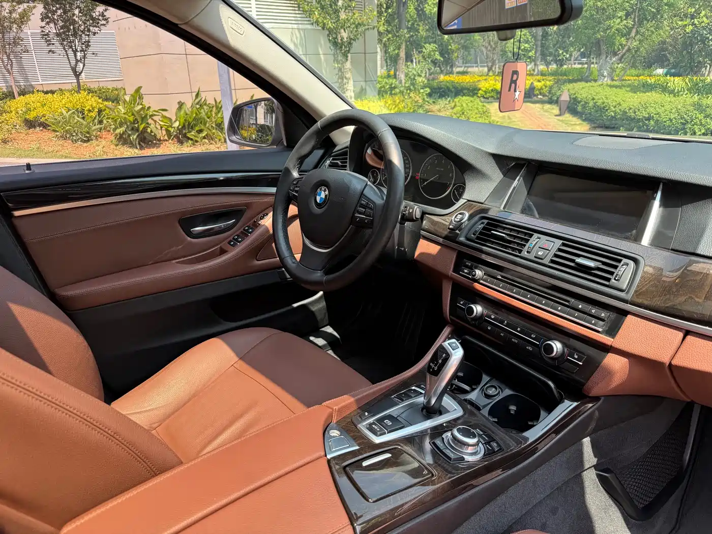 BMW 5 Series 2017 525Li Leading Edition фото 11