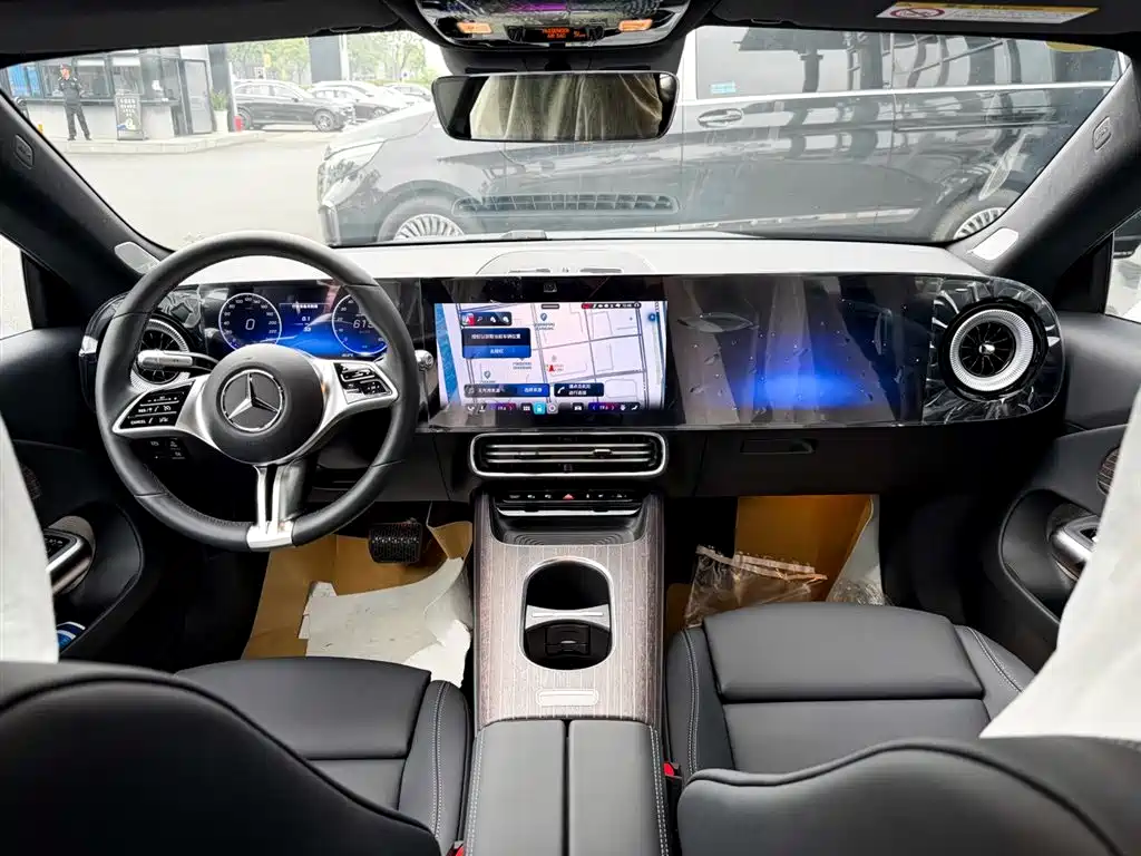 Mercedes-Benz CLA New Energy 2025 300L Fashion фото 9