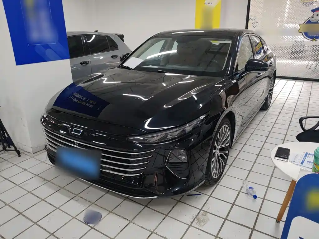 Besturn B70 2025 2024 Model Soaring Dragon Edition 1.5T Pioneer