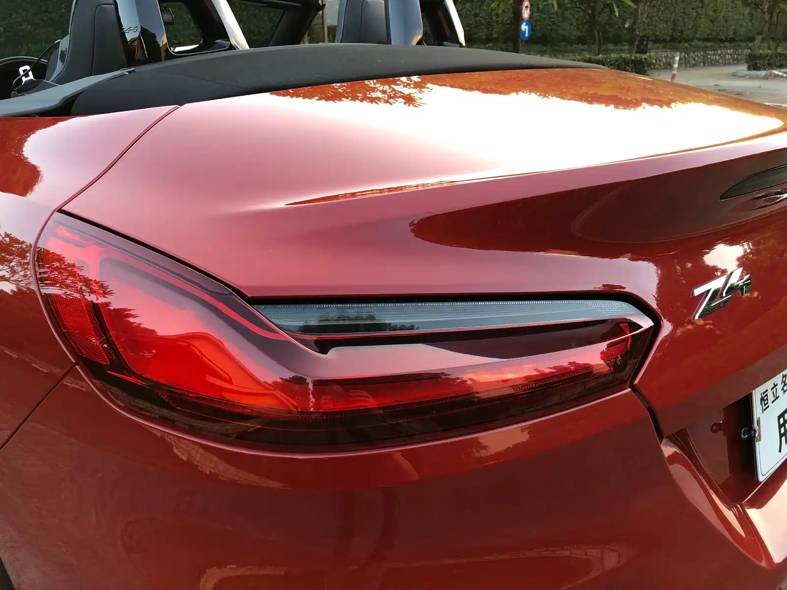 Фото 18 - BMW Z4