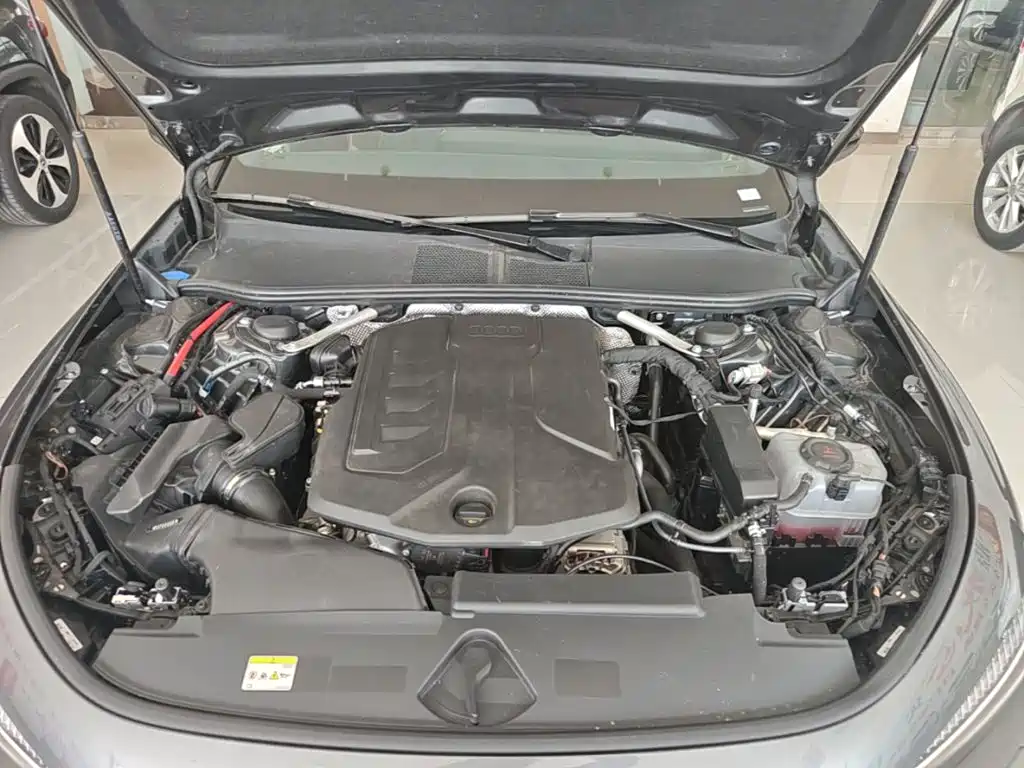 AUDI A5L