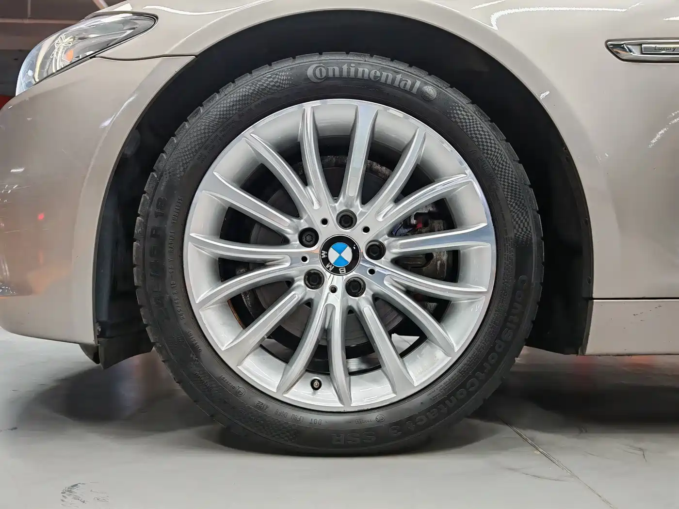 BMW 5 Series (Import) 2014 528i xDrive M Sport Wagon фото 6
