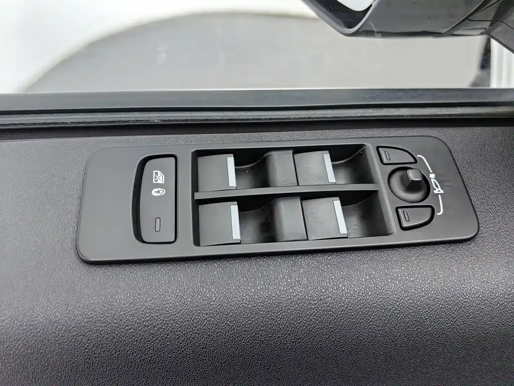 Land Rover Discovery Sport PHEV 2021 2021 P300e Performance Tech Edition