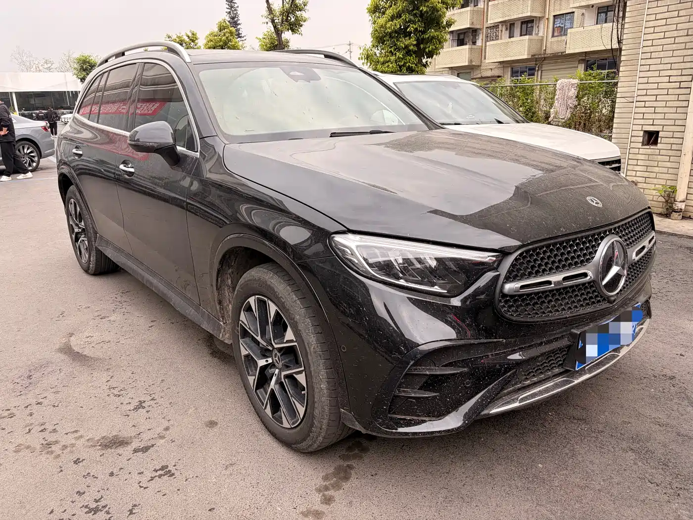 Mercedes-Benz GLC 2023 GLC 260 L 4MATIC Sport 5-seater фото 3
