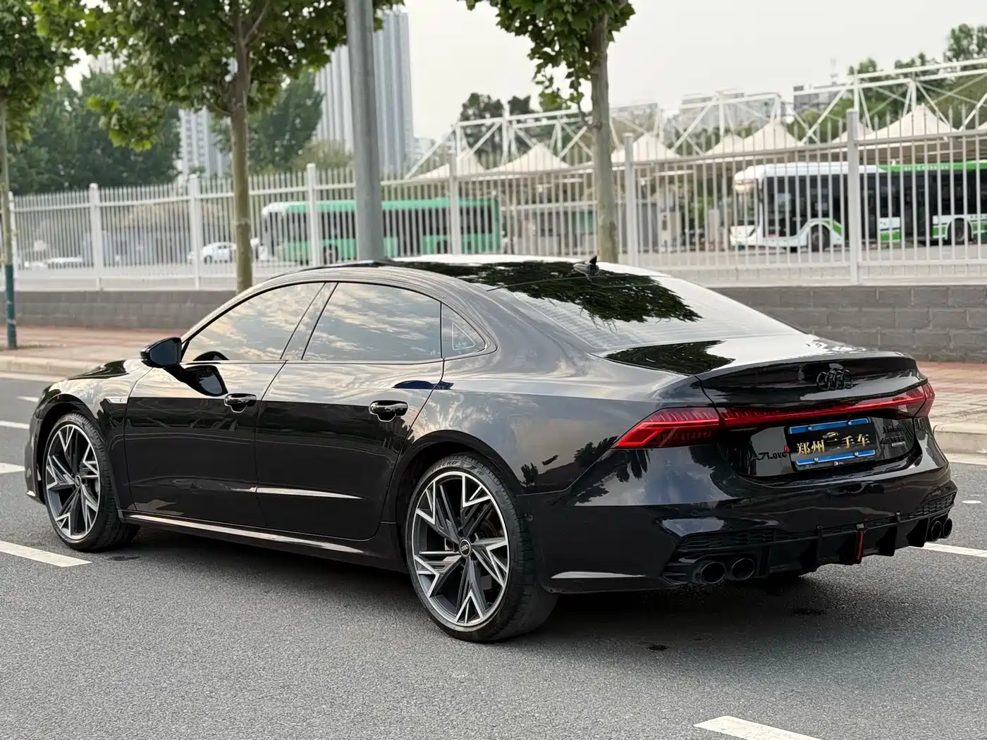 AUDI A7L