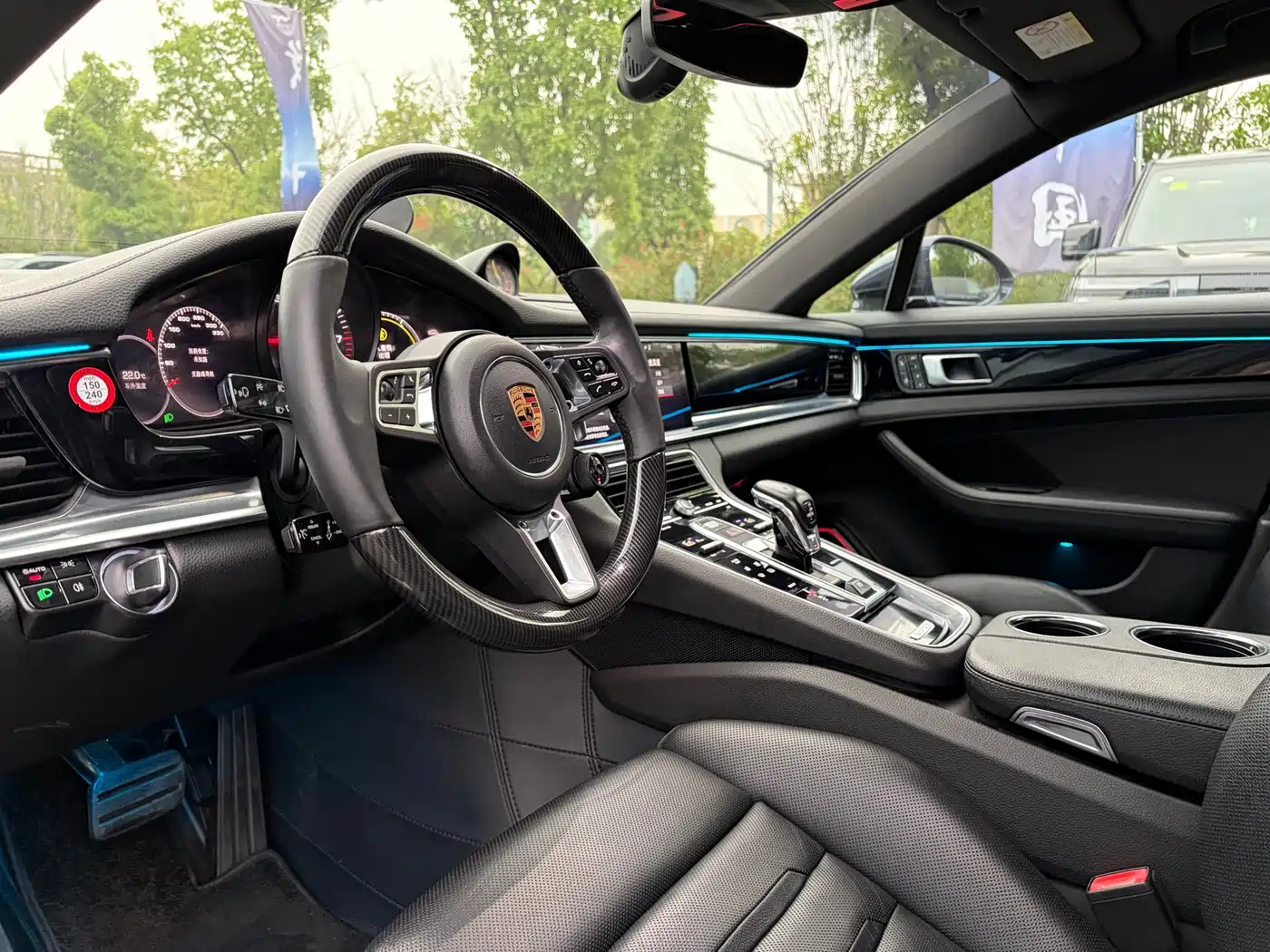 Porsche Panamera 2017 Panamera Executive Long Wheelbase 3.0T фото 4
