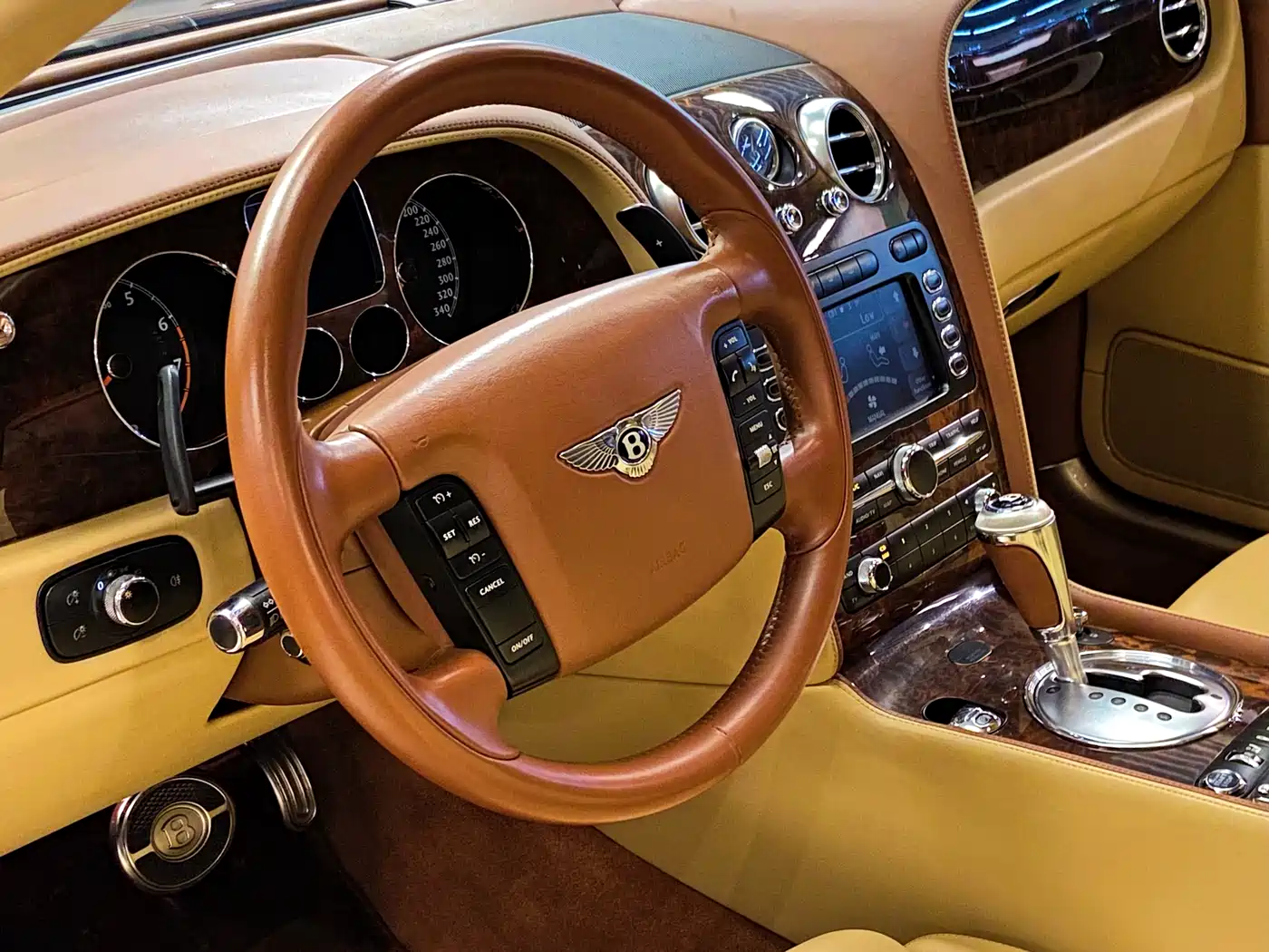 Bentley Flying Spur 2010 2010 6.0T 5-seater Version