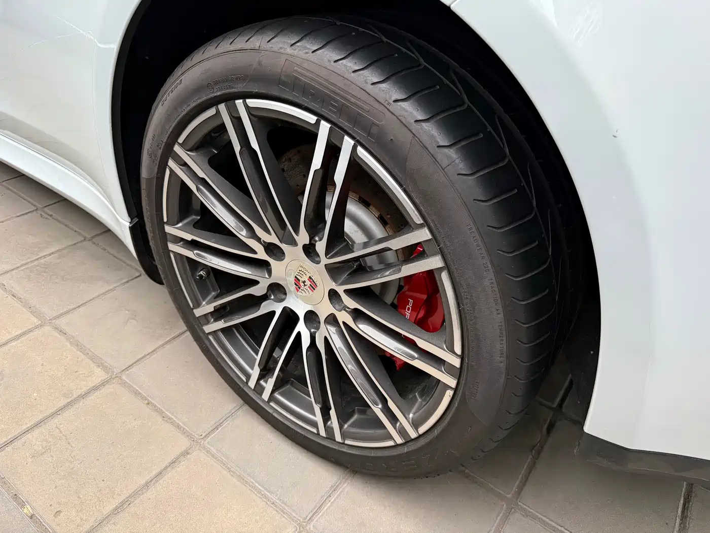 Porsche Panamera 2016 Panamera 4 Edition 3.0T фото 14