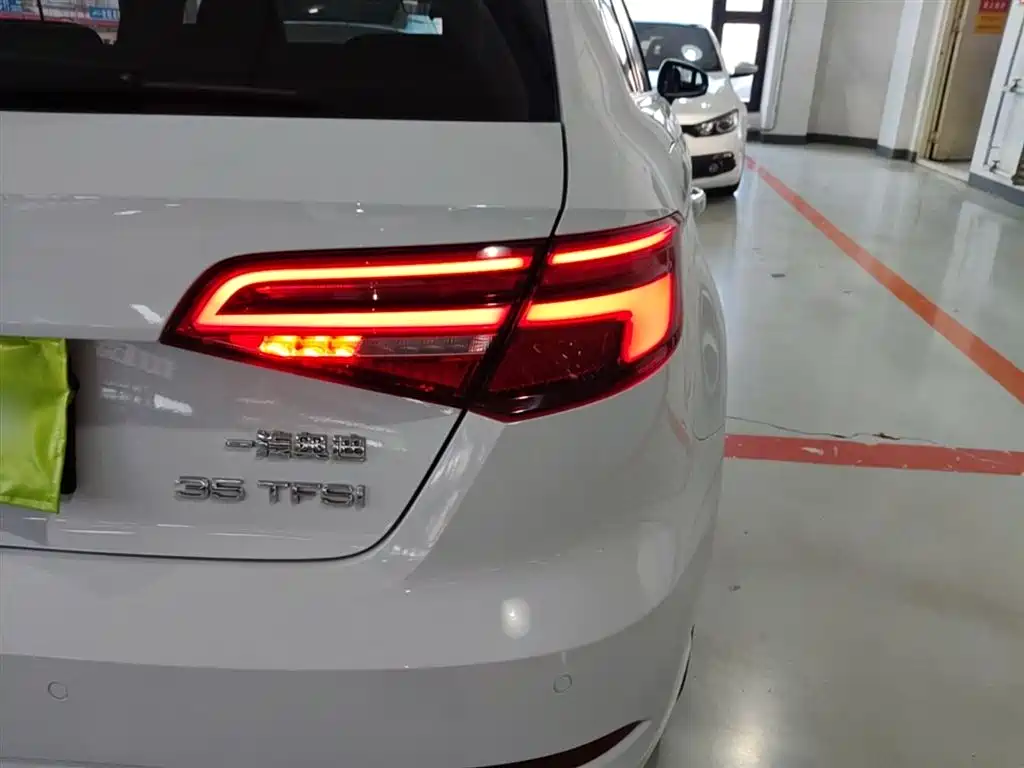 Audi A3 2019 Sportback 35 TFSI Sport China V фото 8