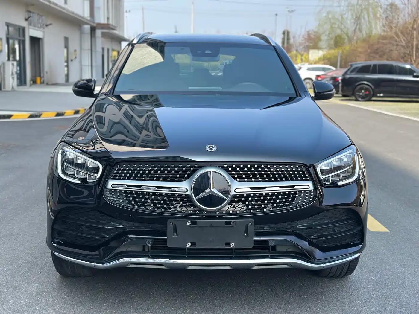 MERCEDES-BENZ GLC