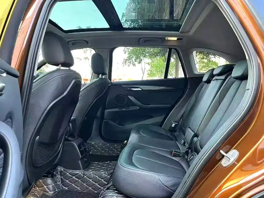 BMW X1 2016 xDrive20Li Luxury Model фото 6