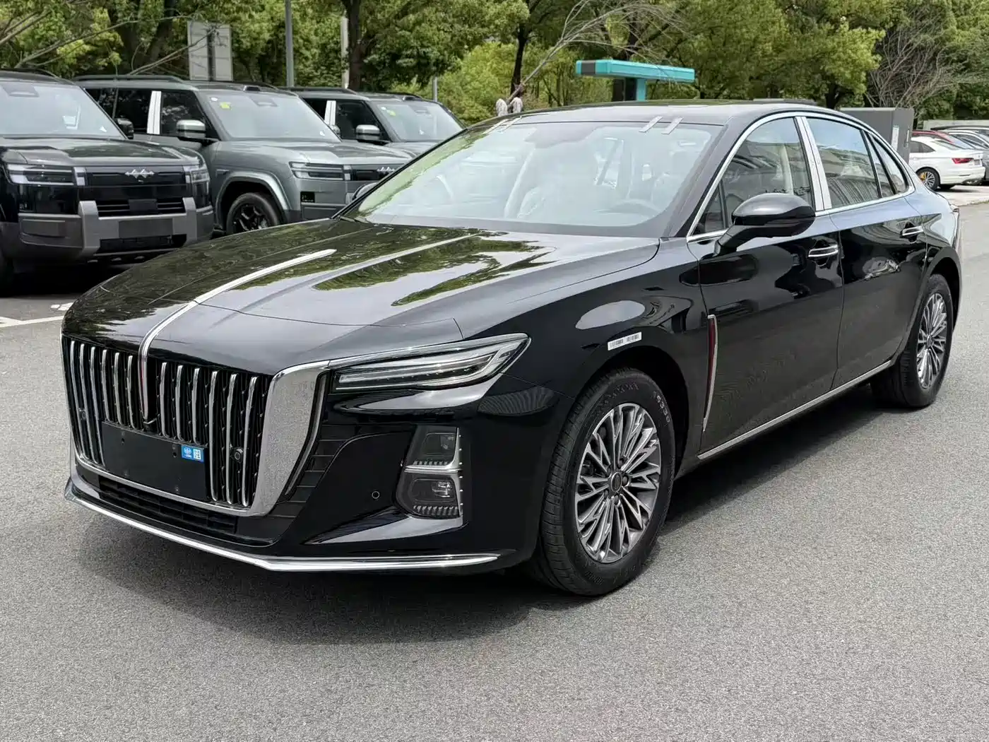 Hongqi H5 2025 2.0T Automatic Qixiang 500,000 Units Commemorative Edition