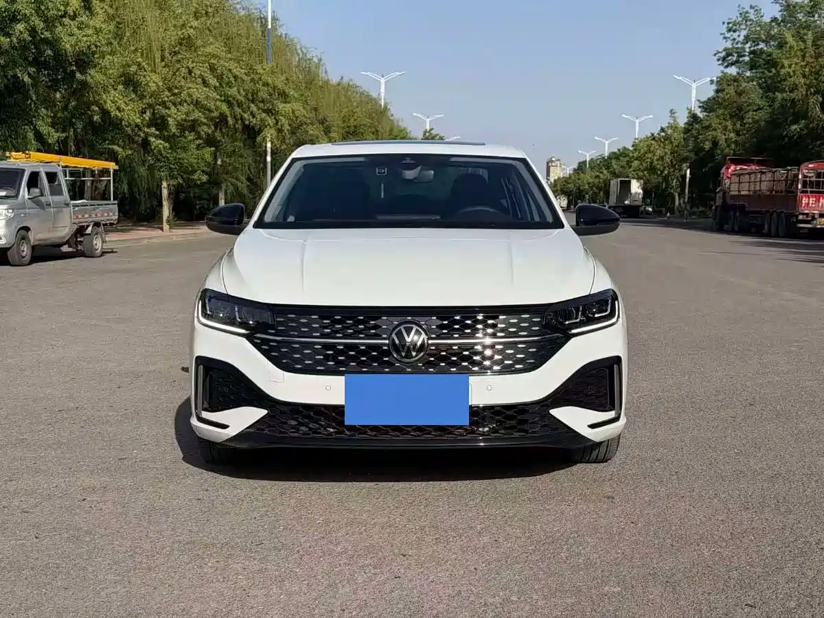 Volkswagen Lavida 2024 Model 300TSI DSG Starlight Eternal Comfort Edition фото 2