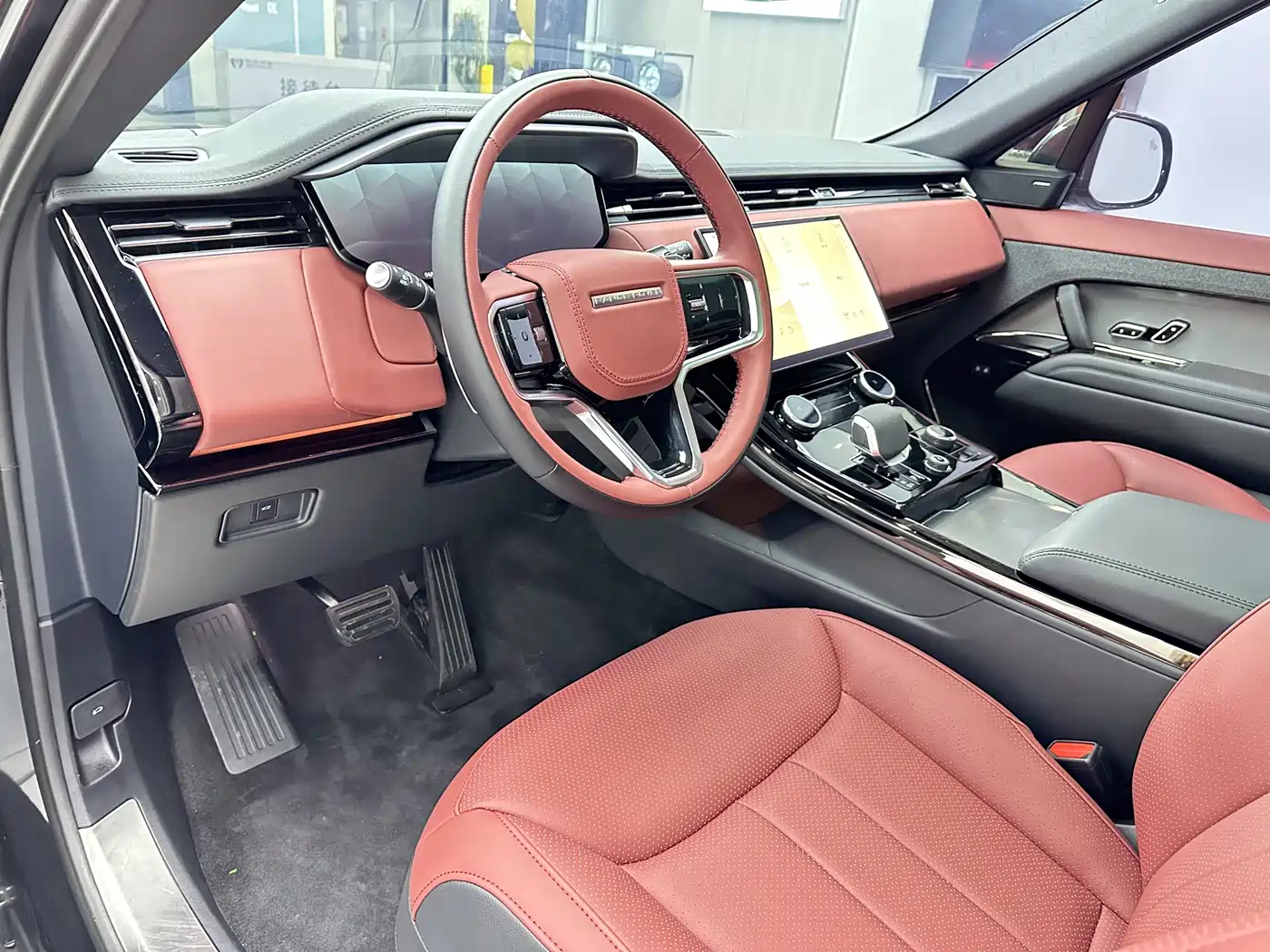 Land Rover Range Rover Sport 2023 360PS S фото 7