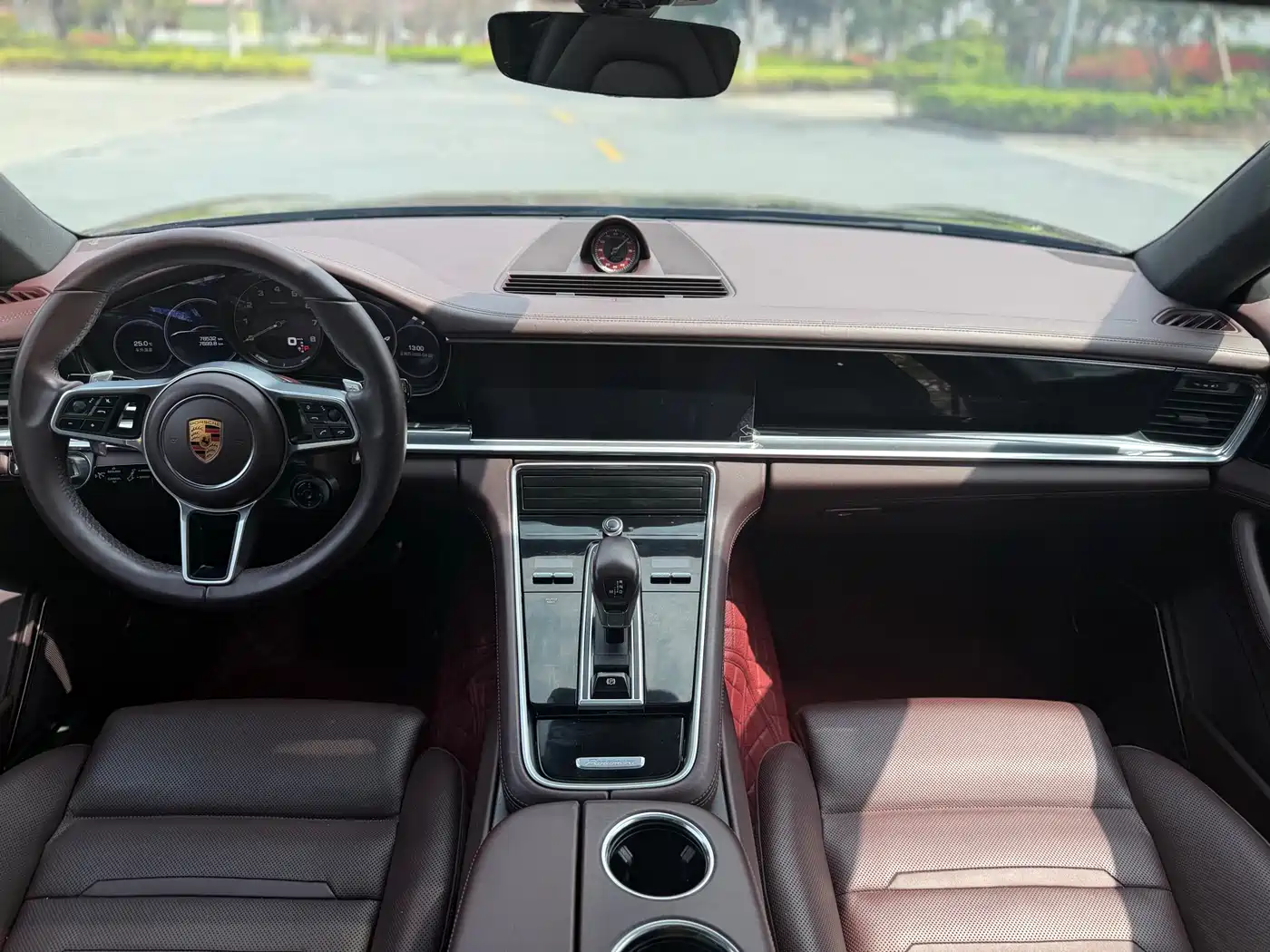 PORSCHE PANAMERA NEW ENERGY