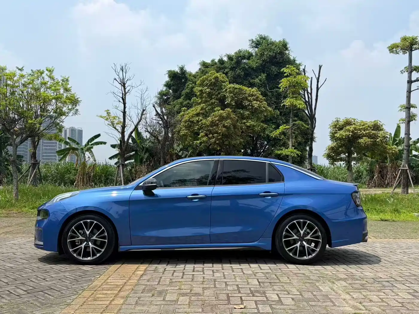 Lynk & Co 03 2019 2.0TD Auto Power Pro Version фото 4
