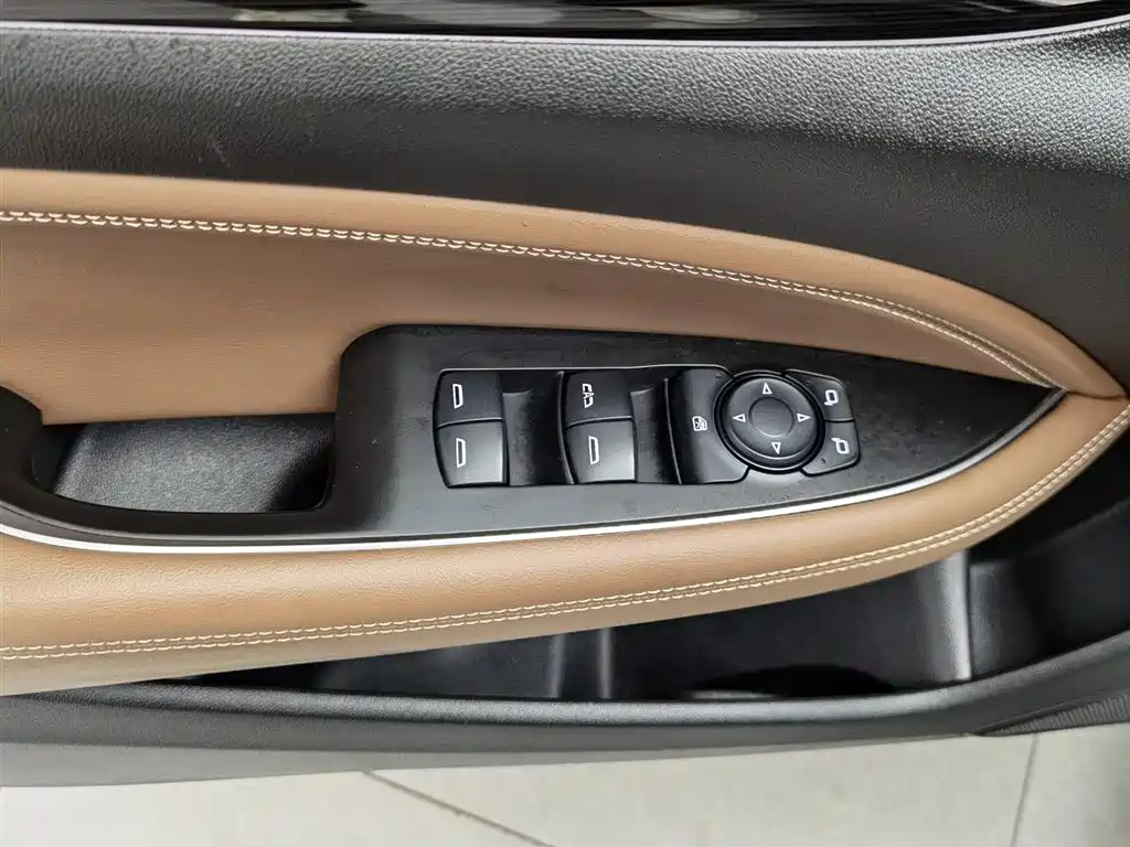 Buick Regal 2019 20T Elite China VI фото 9