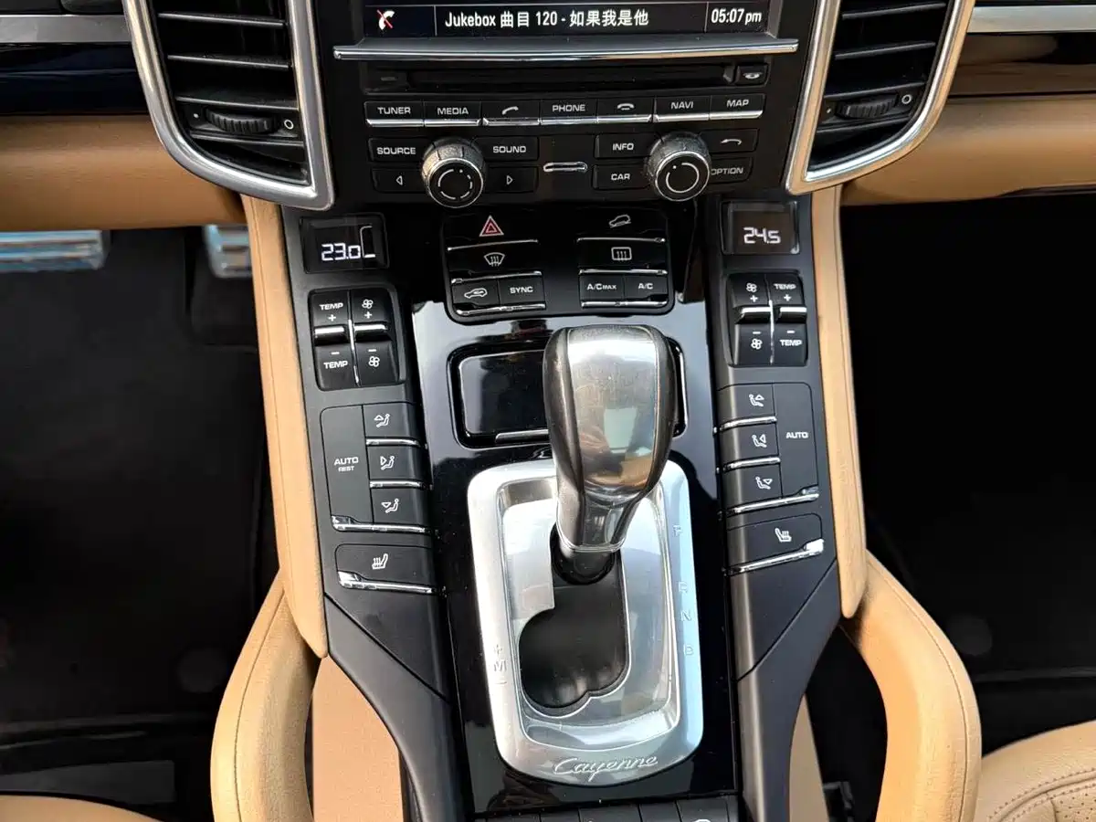 Porsche Cayenne 2015 Cayenne 3.0T фото 11
