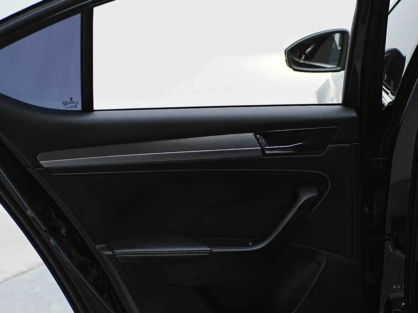 Škoda Superb 2023 Facelift TSI280 DSG Premium Edition фото 13