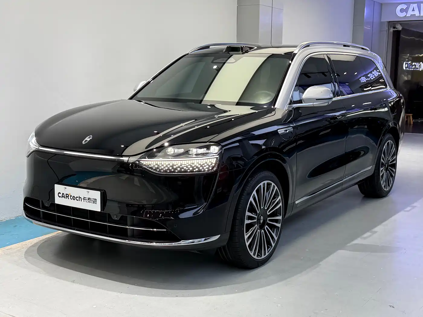 AITO Wenjie AITO M9 2025 Extended Range Ultra 52kWh 6-Seater