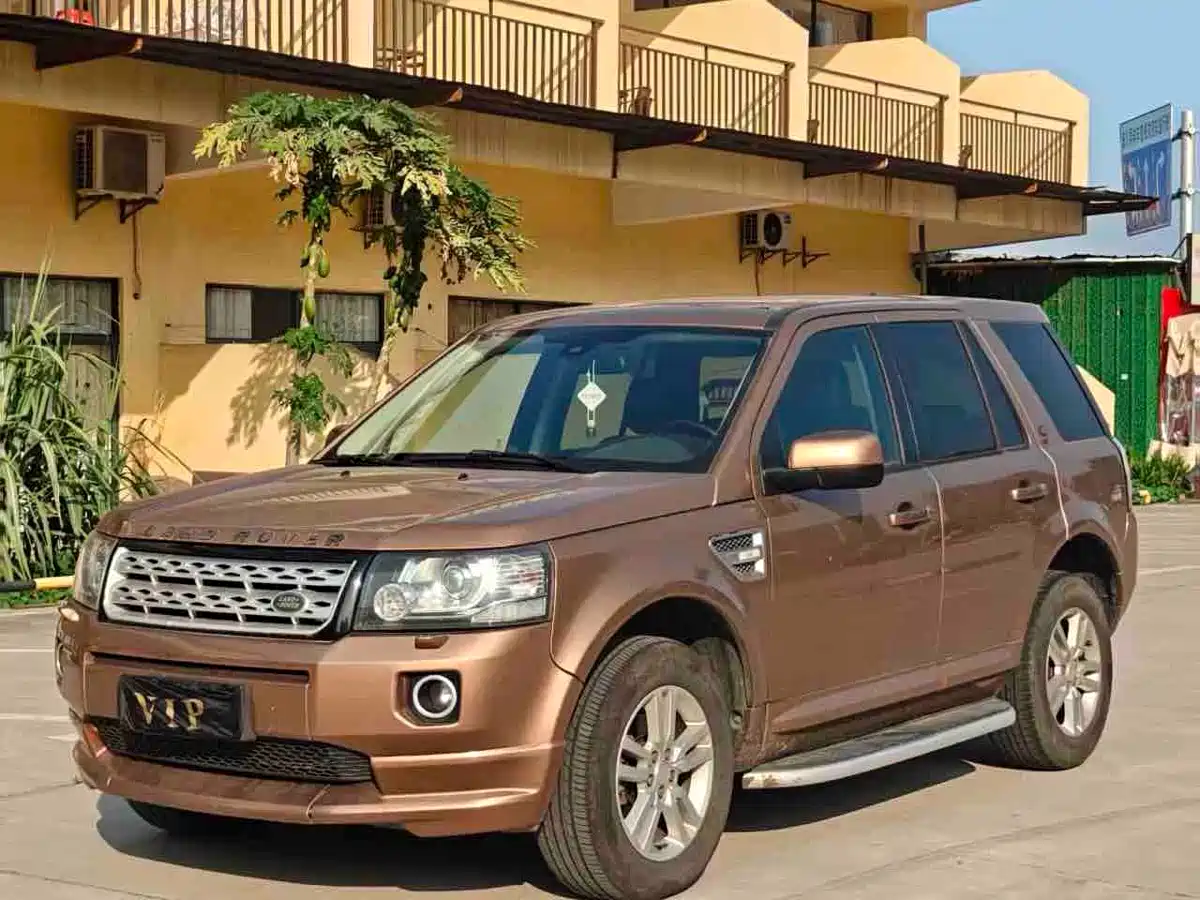 Land Rover Freelander 2 2014 2.0T Si4 SE Gasoline Edition фото 10