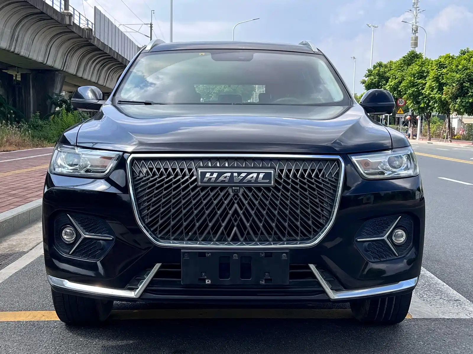 Фото 2 - Haval H6