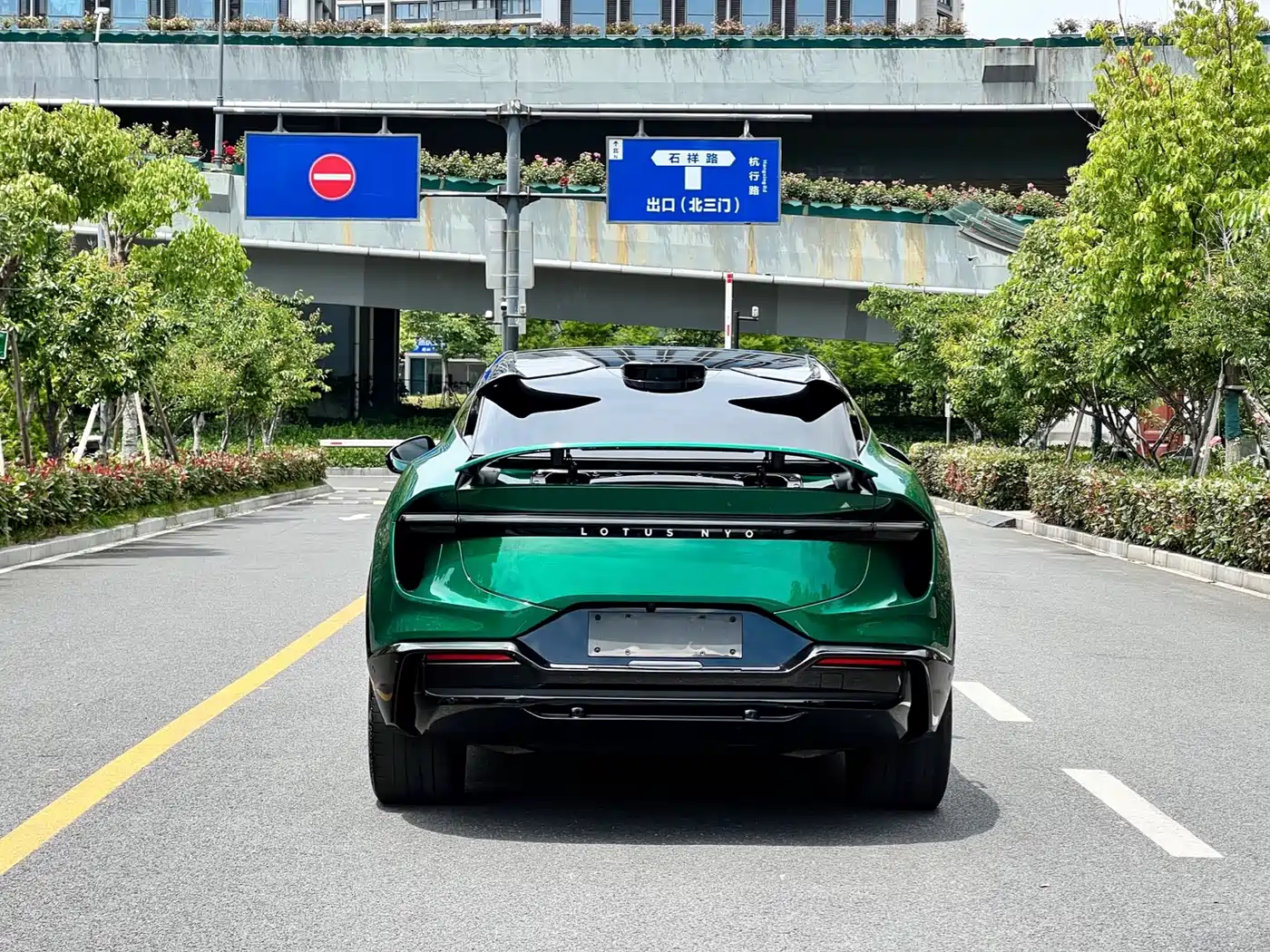 Lotus Cars ELETRE 2024 ELETRE L+ фото 14