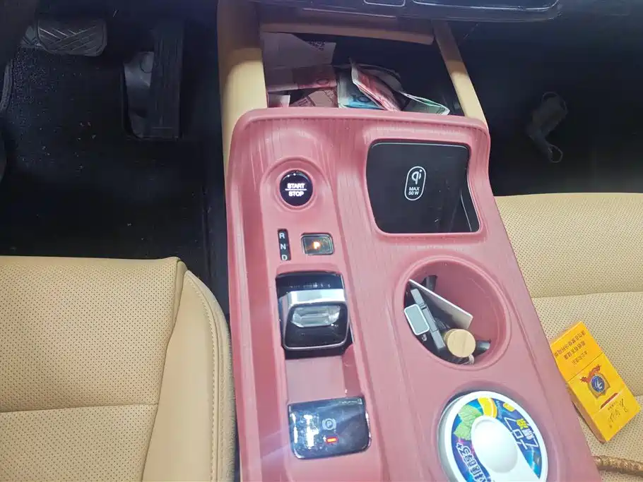 GAC Trumpchi Trumpchi E8 NEV 2024 Model 150km MAX фото 16