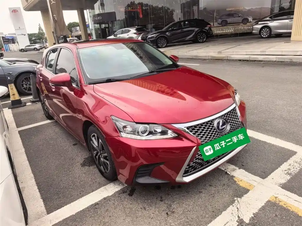 Lexus CT 2017 CT200h Comfort (Single Color, China V) фото 4