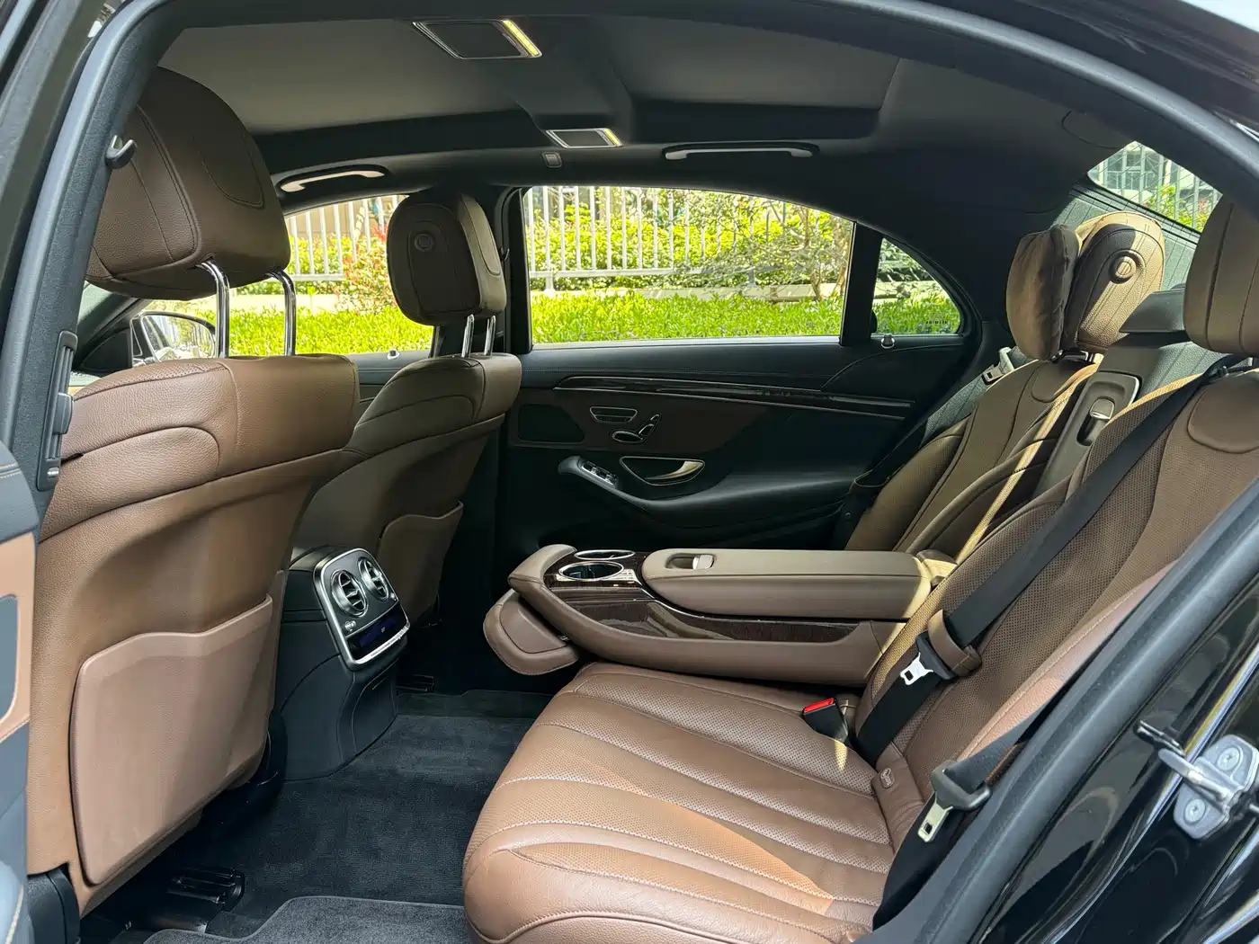 Mercedes-Benz S-Class 2020 S 350 L Business Edition Collector's Version фото 11