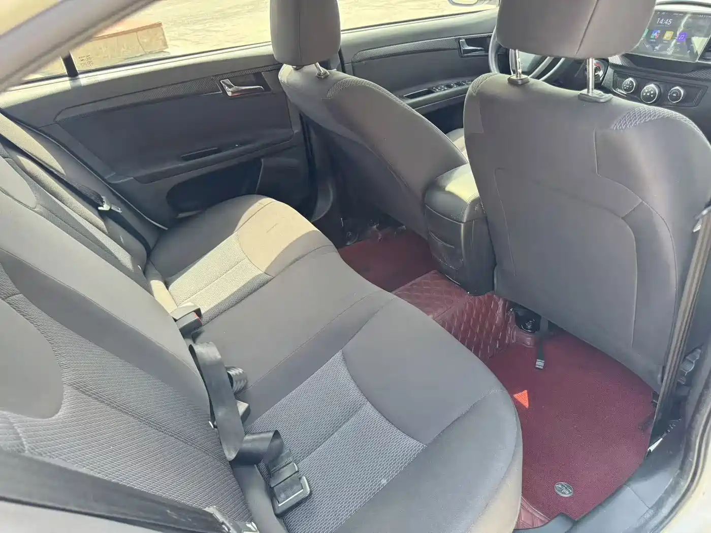 Roewe 350 2016 2015 Model 1.5L Manual Luxury Sunroof Edition