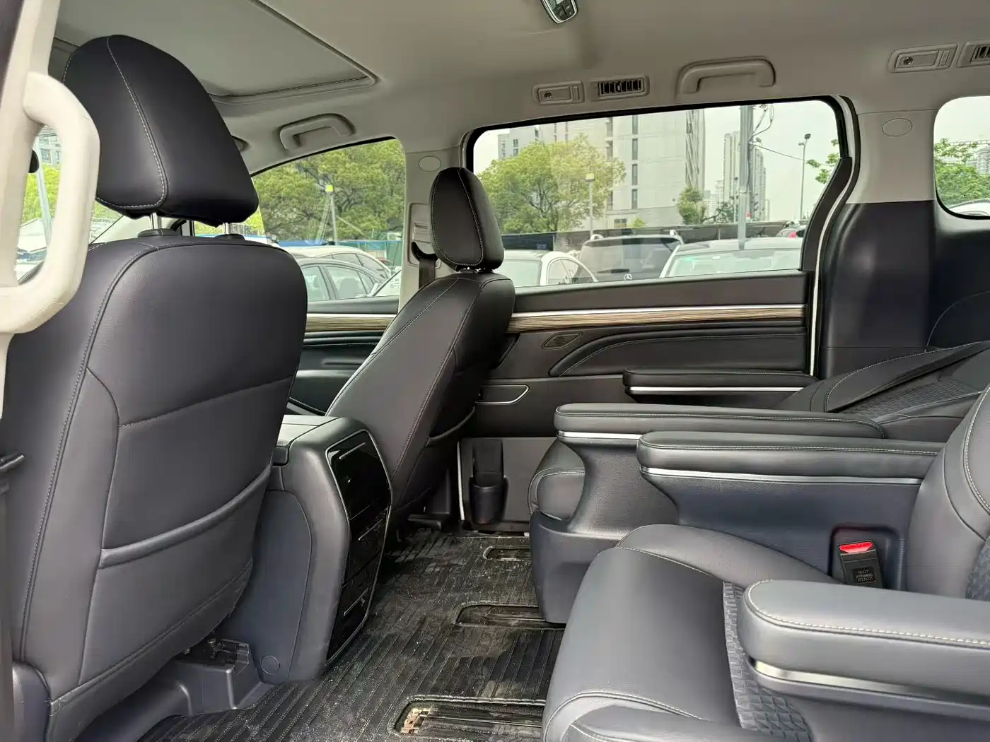 GAC Trumpchi Trumpchi M8 2023 Leading Series 390T Premium Edition фото 5
