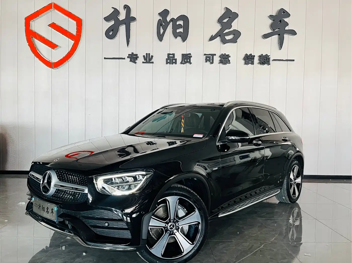 Mercedes-Benz GLC 2022 Facelift GLC 300 L 4MATIC Dynamic Collector's Edition